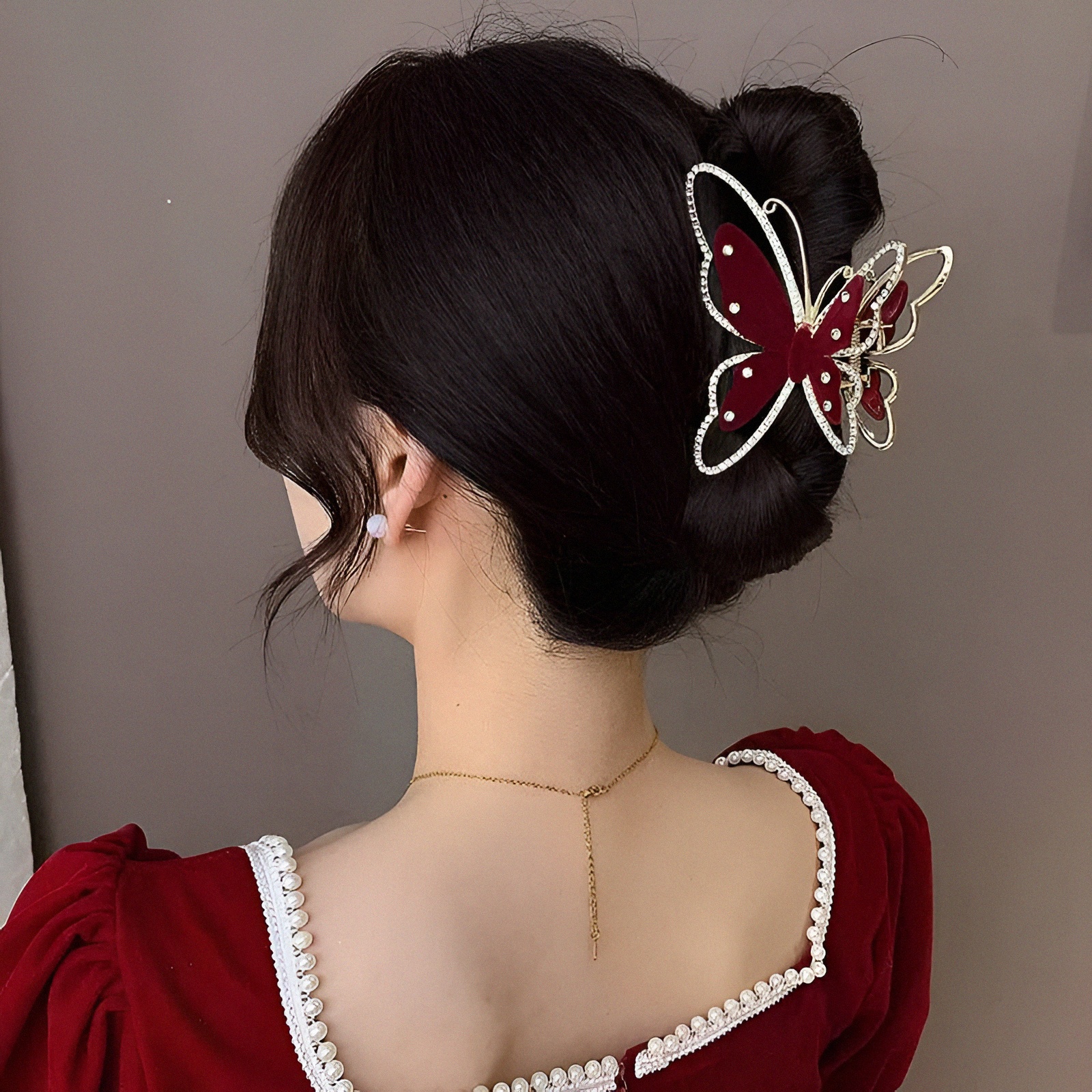 کلیپس فلزی پروانه مخمل رویه مخملی