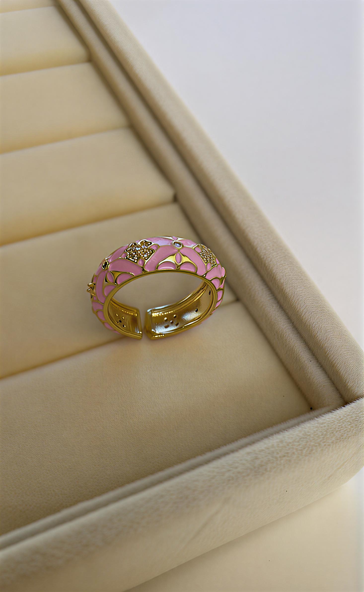 انگشتر میناکاری شده